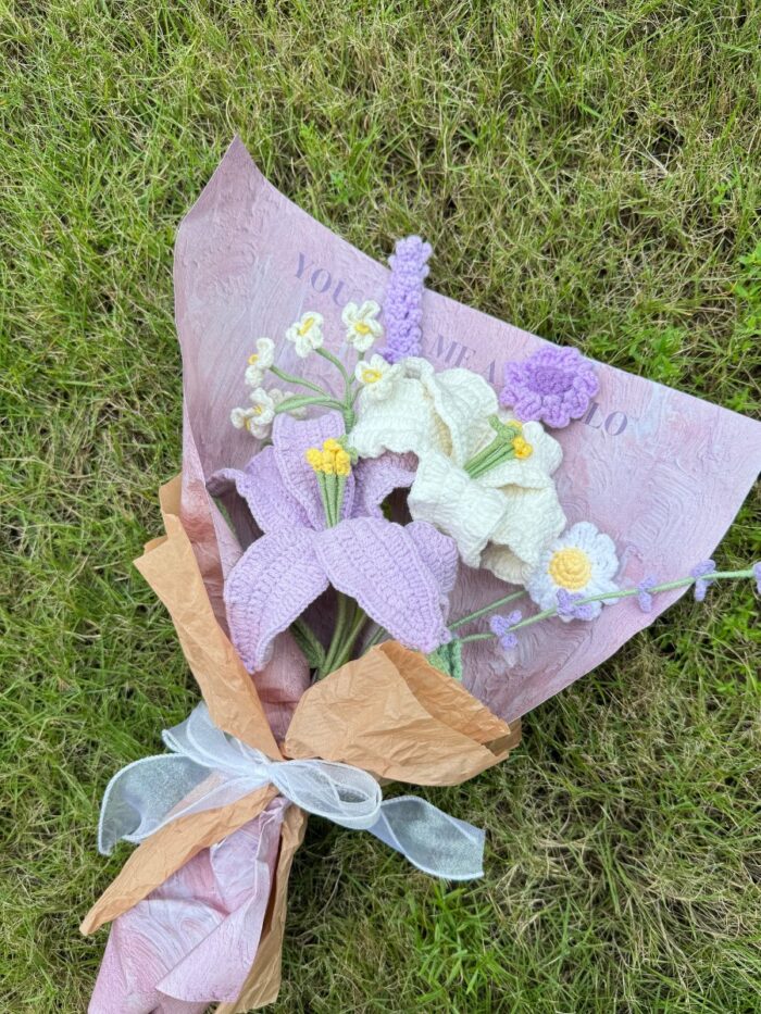 Crochet Flower Bouquets Handmade, Finished Product, Bending Lily - Purple and White