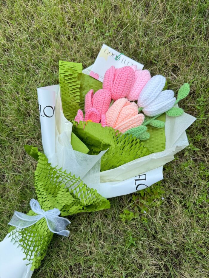 Crochet Flower Bouquets Handmade, Finished Product, Full of Tulips - Pink and Green